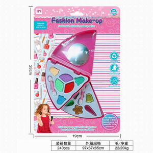 <img src='photo/X/JX057645.jpg'width='400' height='300'>